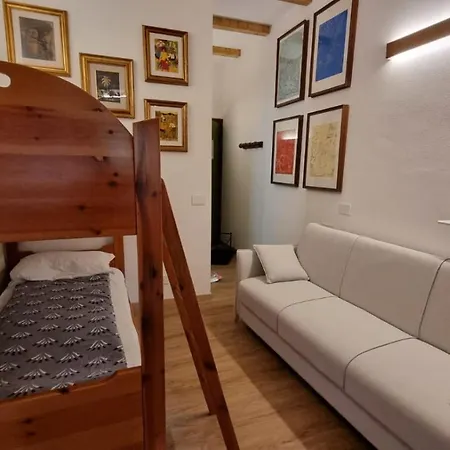 La Casa Degli Artisti - Presso Sussy Apartment *