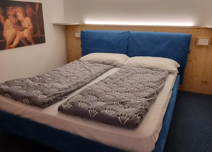 La Casa Degli Artisti - Presso Sussy ファルカーデ